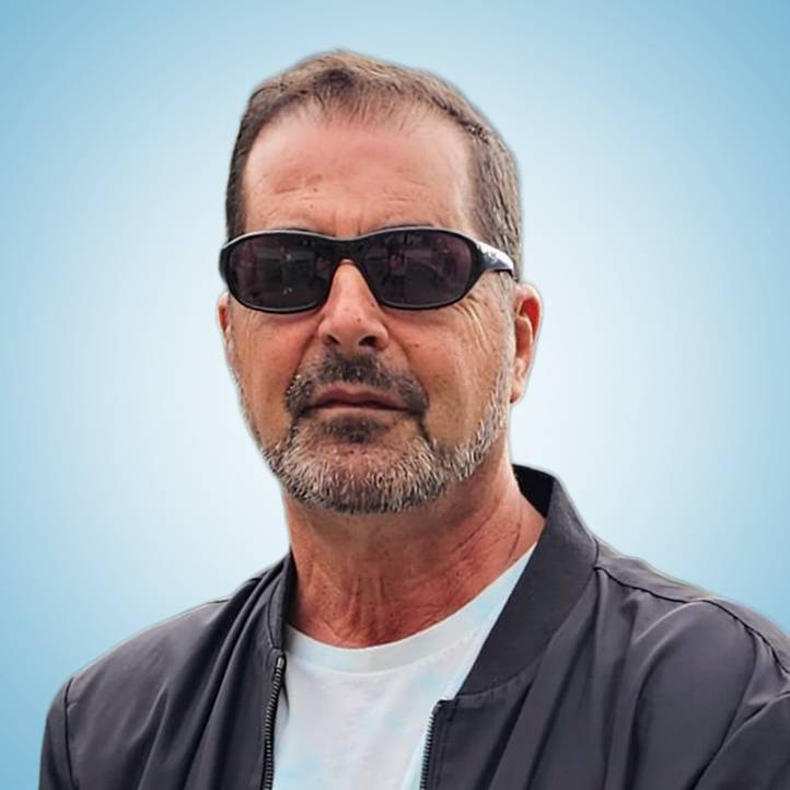 אבירם דאבוש